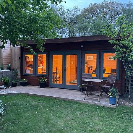 The Bee Hive Garden Room Dorchester Kültér fotó